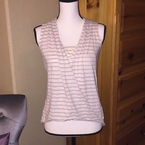 🌼 WHBM Sleeveless Blouse